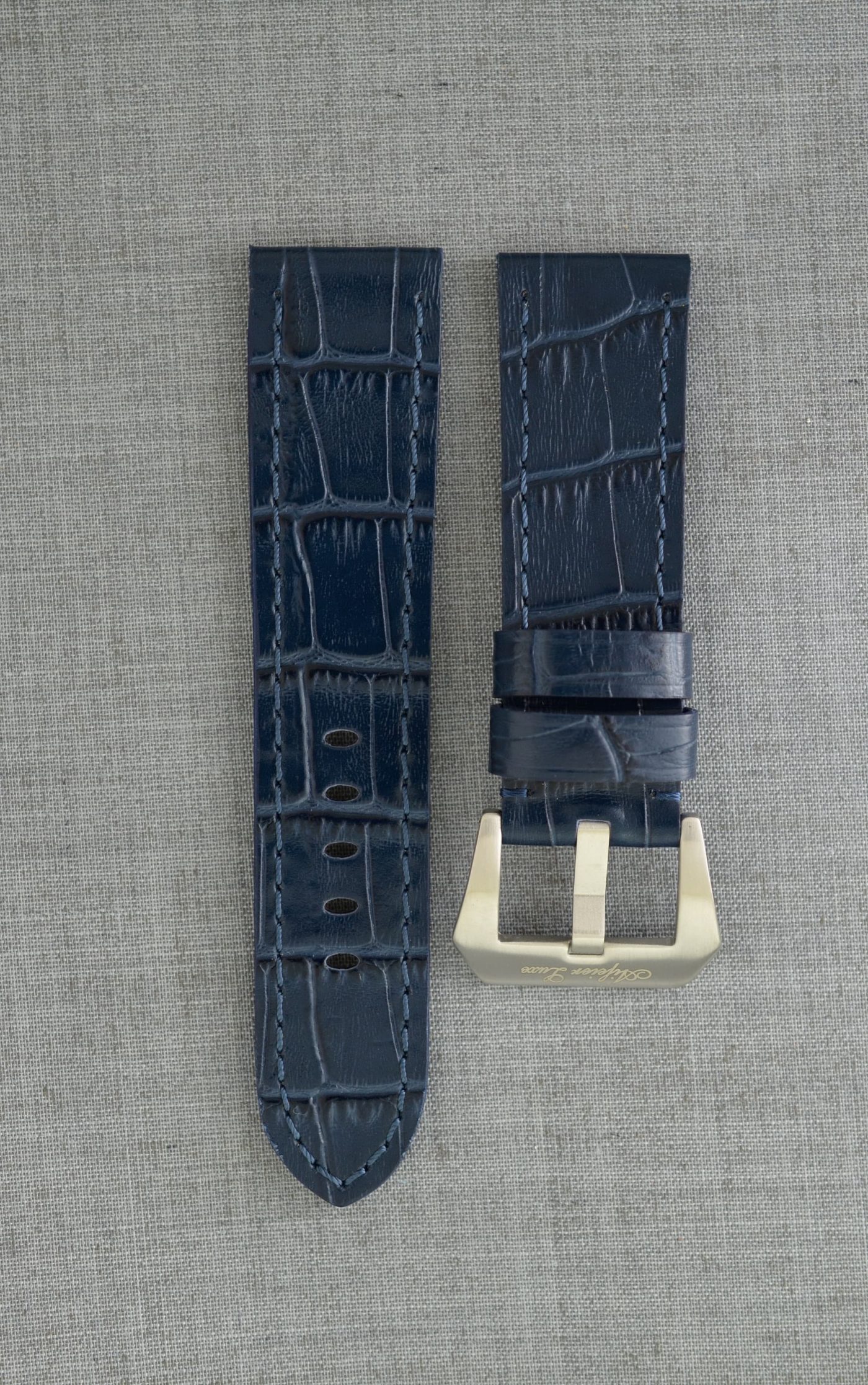 OPBC 壓鱷魚紋平身牛皮錶帶 - 亮深藍色（適用 Panerai 沛納海錶款）