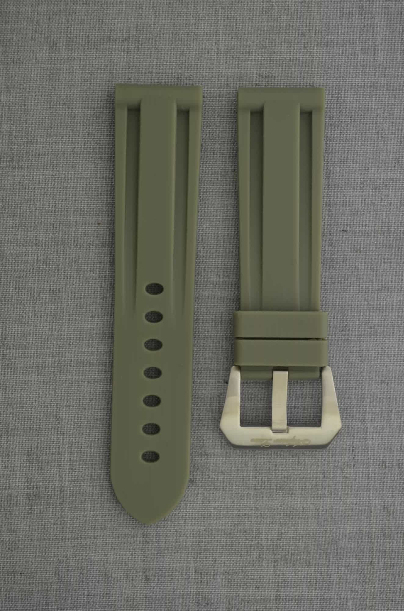 SOP-A 方扣高純度矽膠錶帶 - 軍綠色（適用 Panerai 沛納海 24mm 方扣錶款）